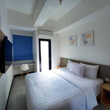 Cordova Suites Semarang Extérieur photo