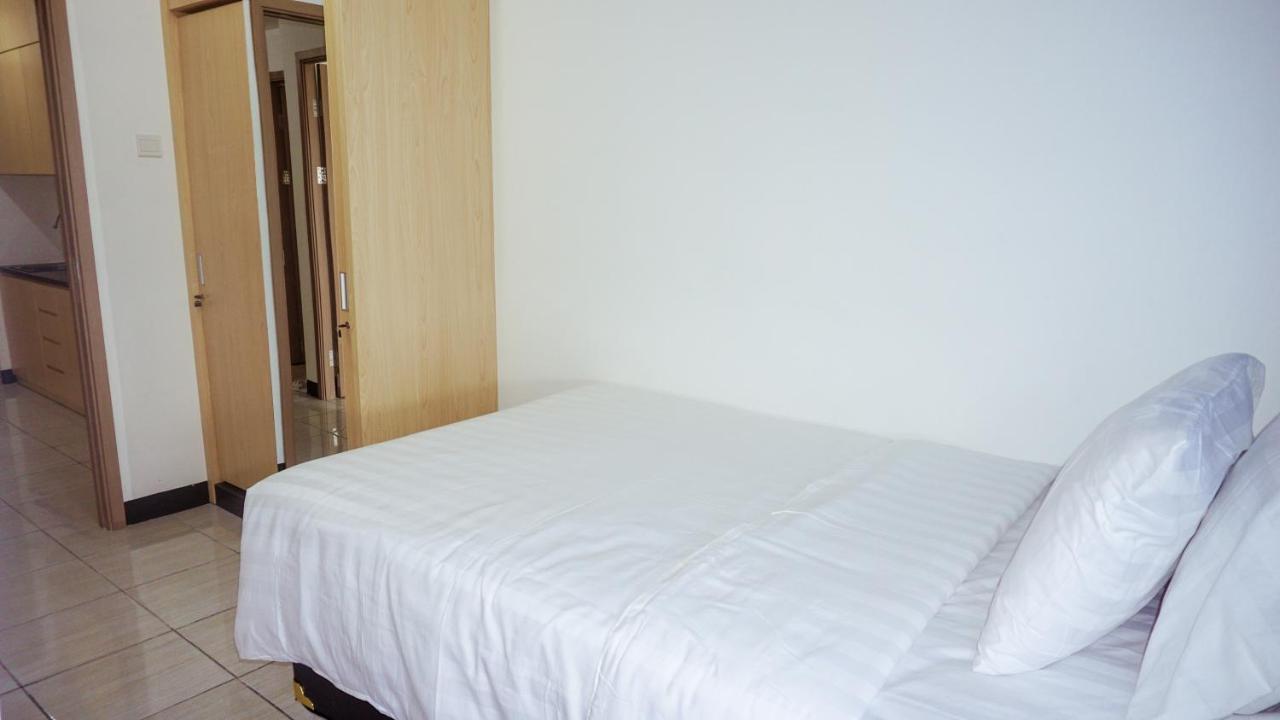Cordova Suites Semarang Extérieur photo