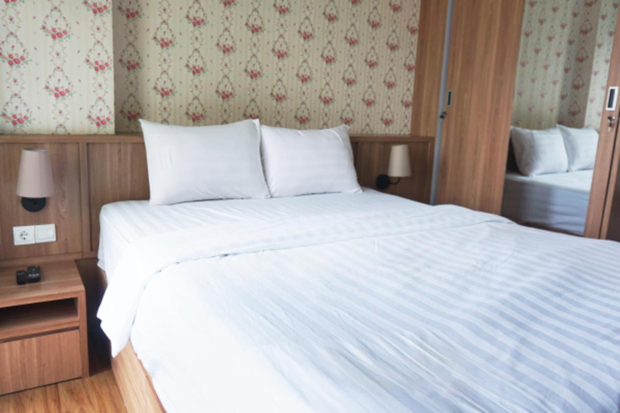 Cordova Suites Semarang Extérieur photo