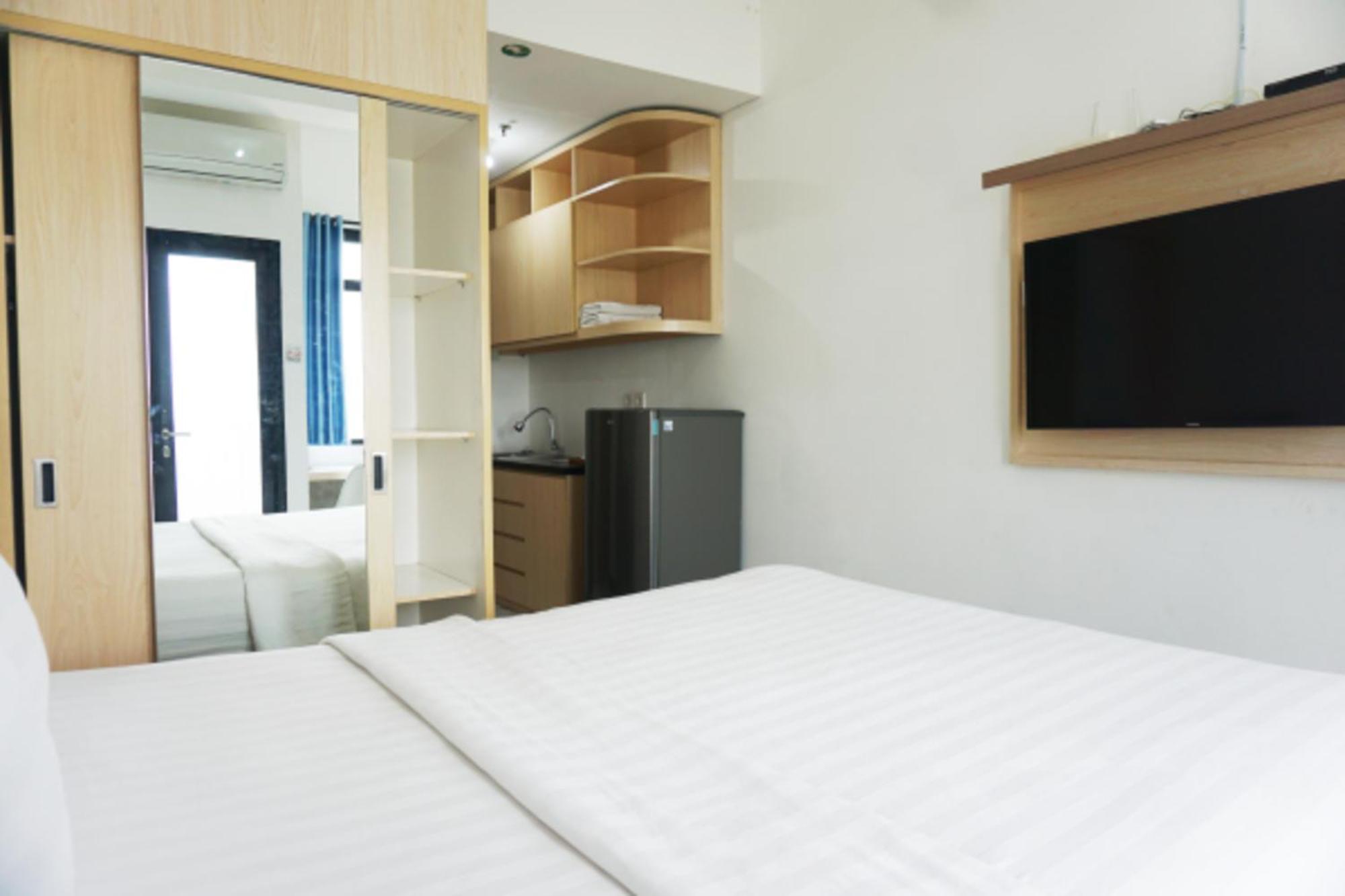 Cordova Suites Semarang Extérieur photo